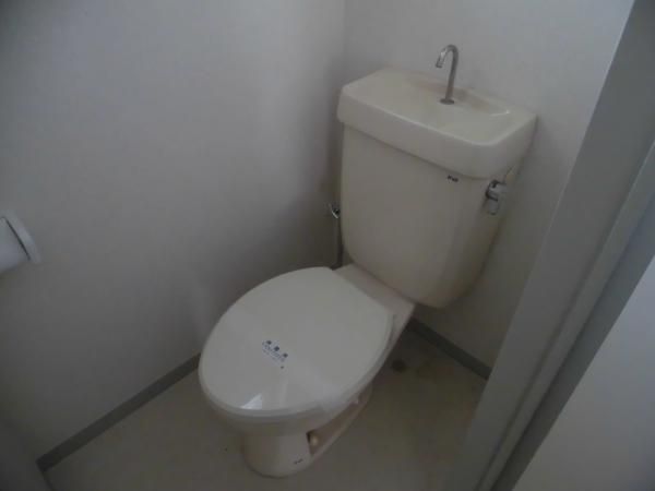 【トイレ】　※室内写真は同建物他室です。