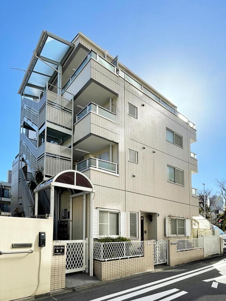 �_�ސ쌧���s�K���K��1���ڂ̃}���V�����̌����O��