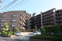 �_�ސ쌧���l�s�ߌ���K��2����9-15�̃}���V�����̌����O��