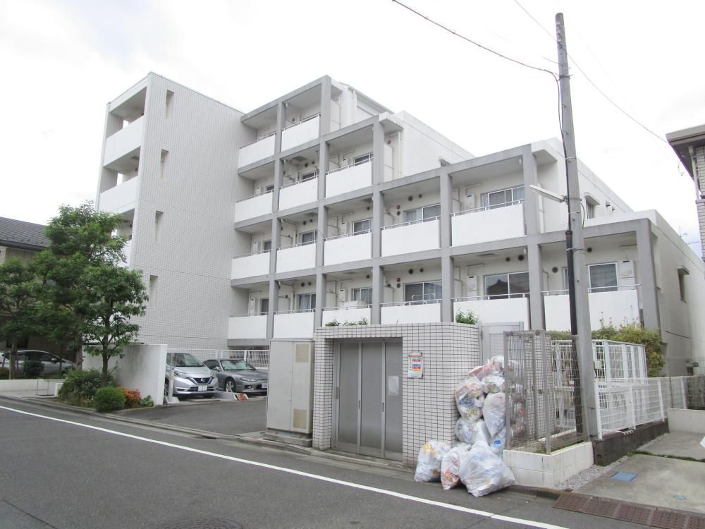 神奈川県川崎市幸区塚越3丁目のマンションの間取