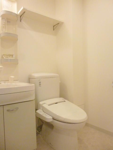 【トイレ】　バス・トイレ別※写真は同物件他室です
