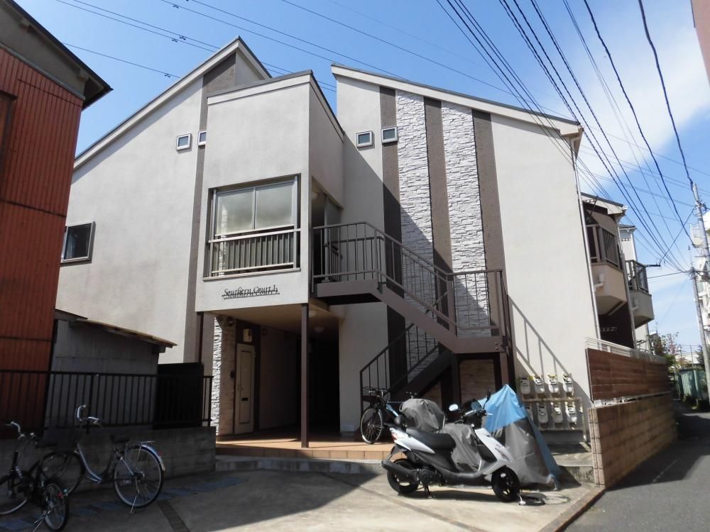 �_�ސ쌧���s������㕽��1129-1�̃A�p�[�g�̌����O��