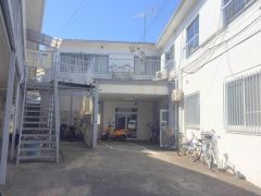�_�ސ쌧���s�K�掭���c1����16-27�̃A�p�[�g�̌����O��