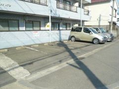 �_�ސ쌧���s�K�����35�̒��ԏ�̌����O��